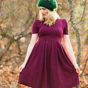 Cranberry Box Pleated Skirt Dress w/pockets!